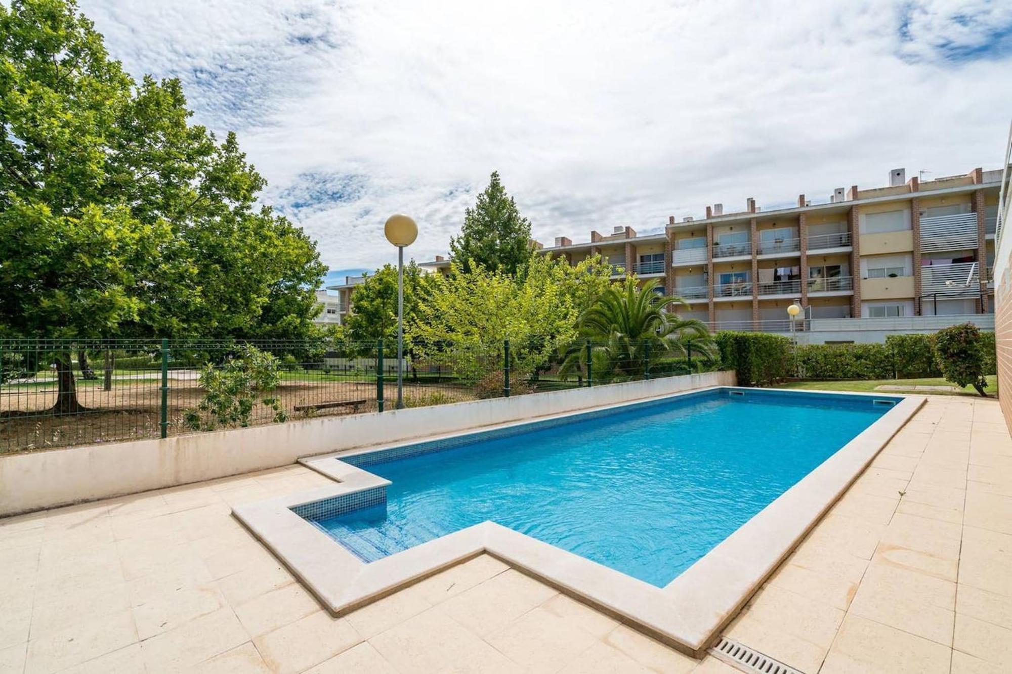 2 Bedroom Relax In By Innkeeper Apartment