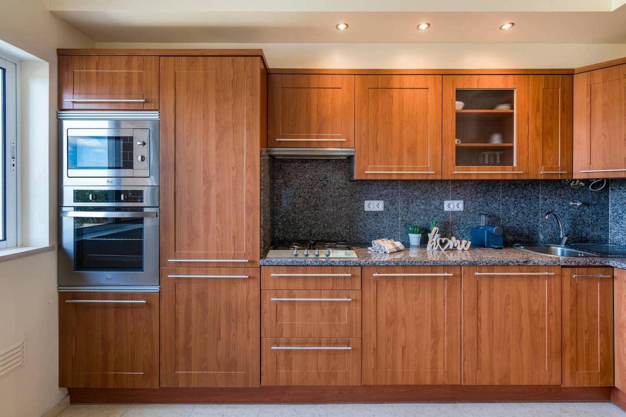 Apartment 2 Bedroom Relax In By Innkeeper